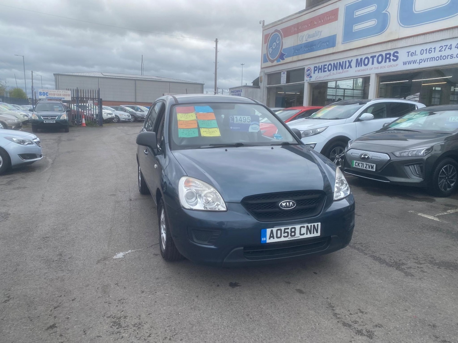 Used Kia Carens for sale - 76550571: Photo 10