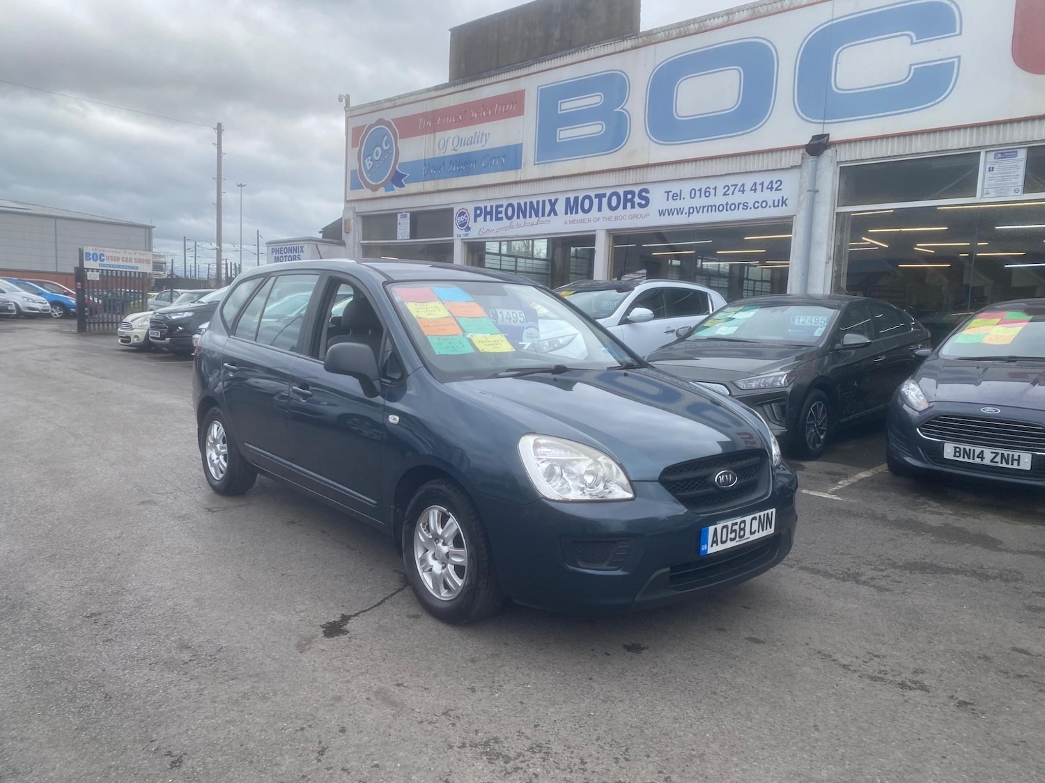 Used Kia Carens for sale - 76550571: Photo 3