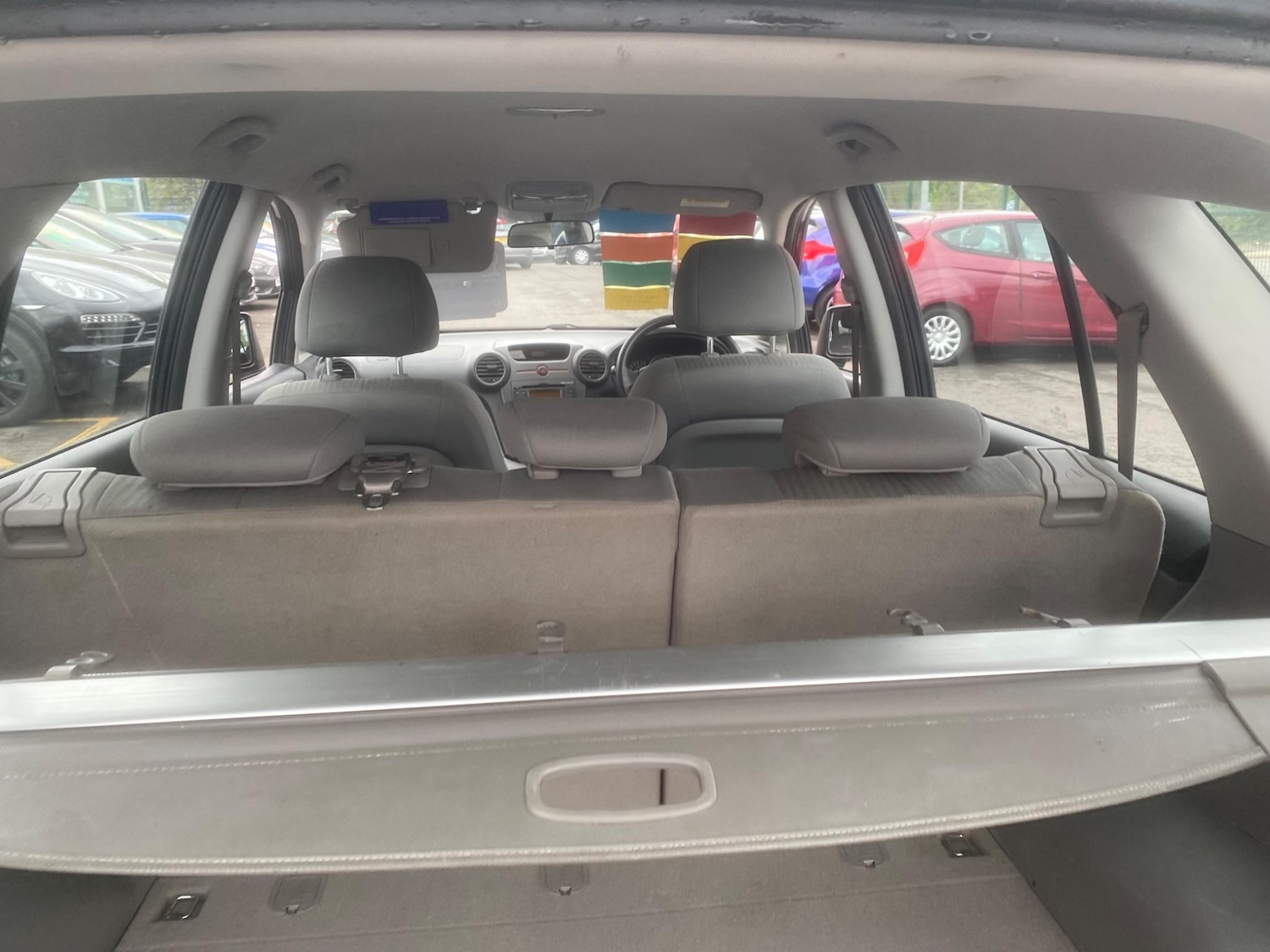 Used Kia Carens for sale - 76550571: Photo 38