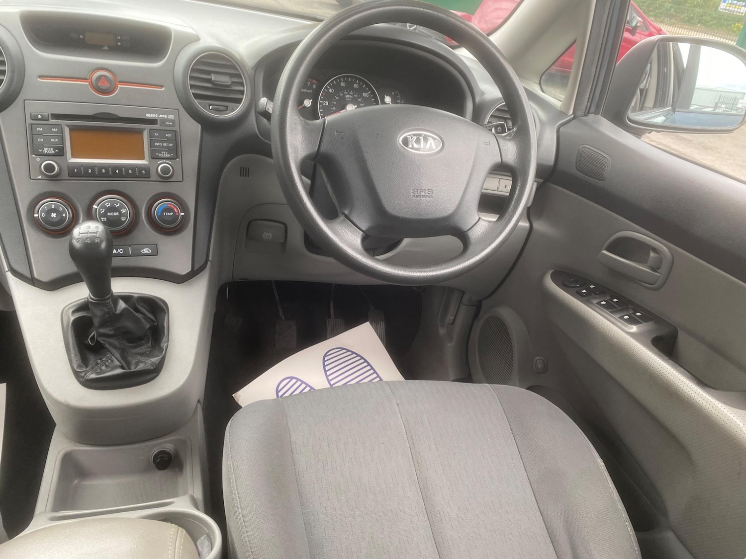 Used Kia Carens for sale - 76550571: Photo 58