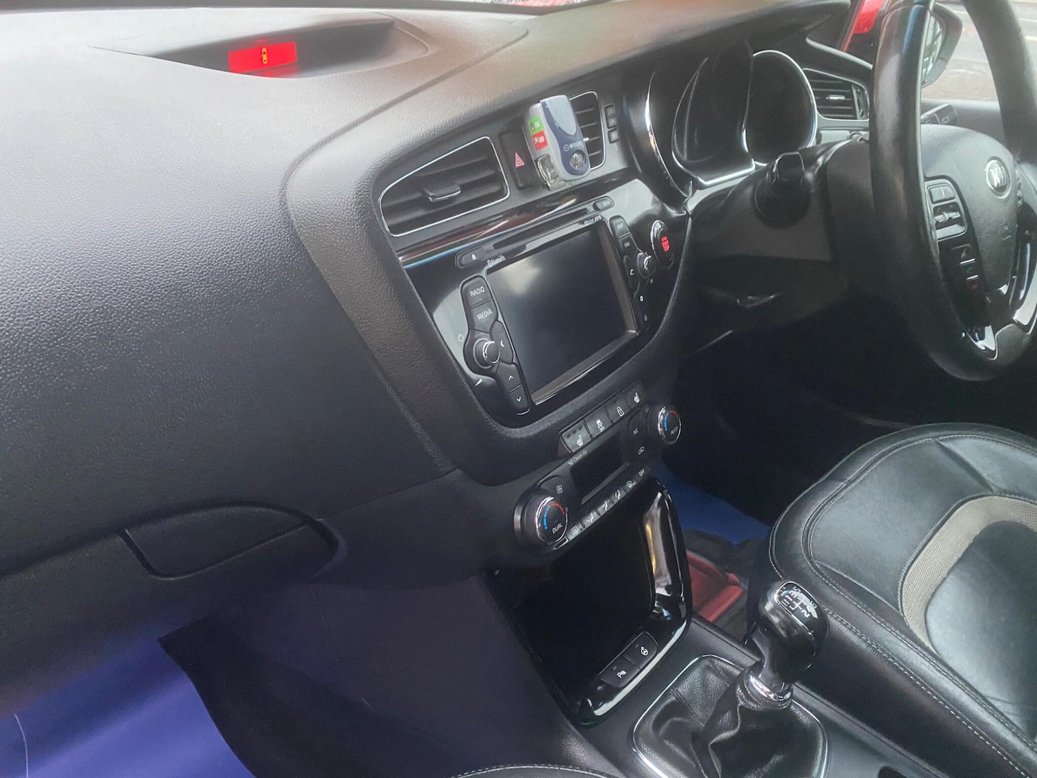 Used Kia Pro Ceed 2015 for sale - 76667316: Photo 21