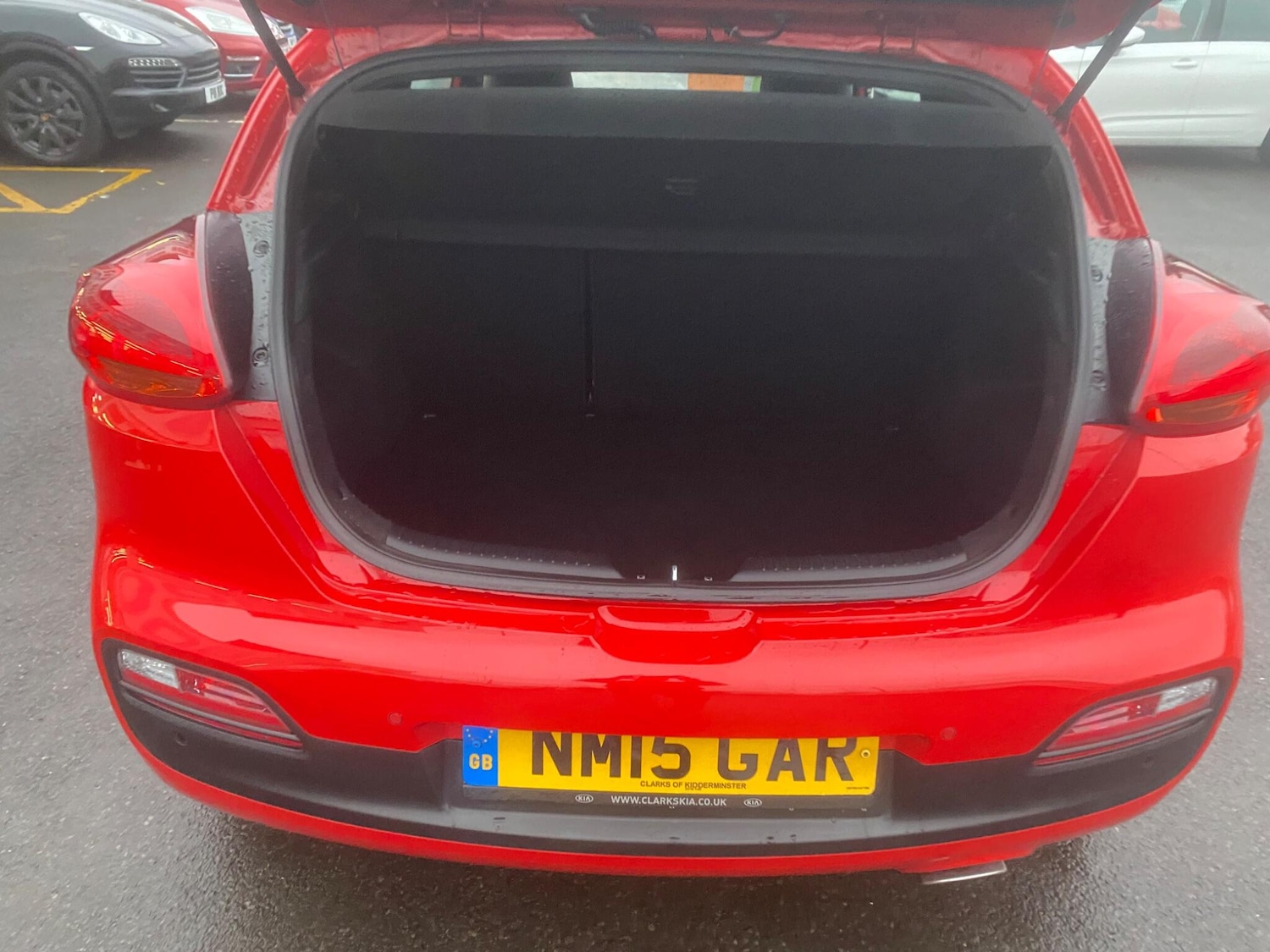 Used Kia Pro Ceed 2015 for sale - 76667316: Photo 28