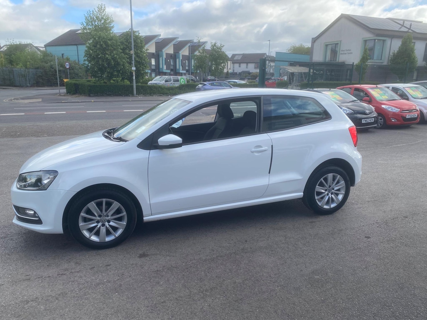 Used Volkswagen Polo 2014 for sale - 76549395: Photo 14