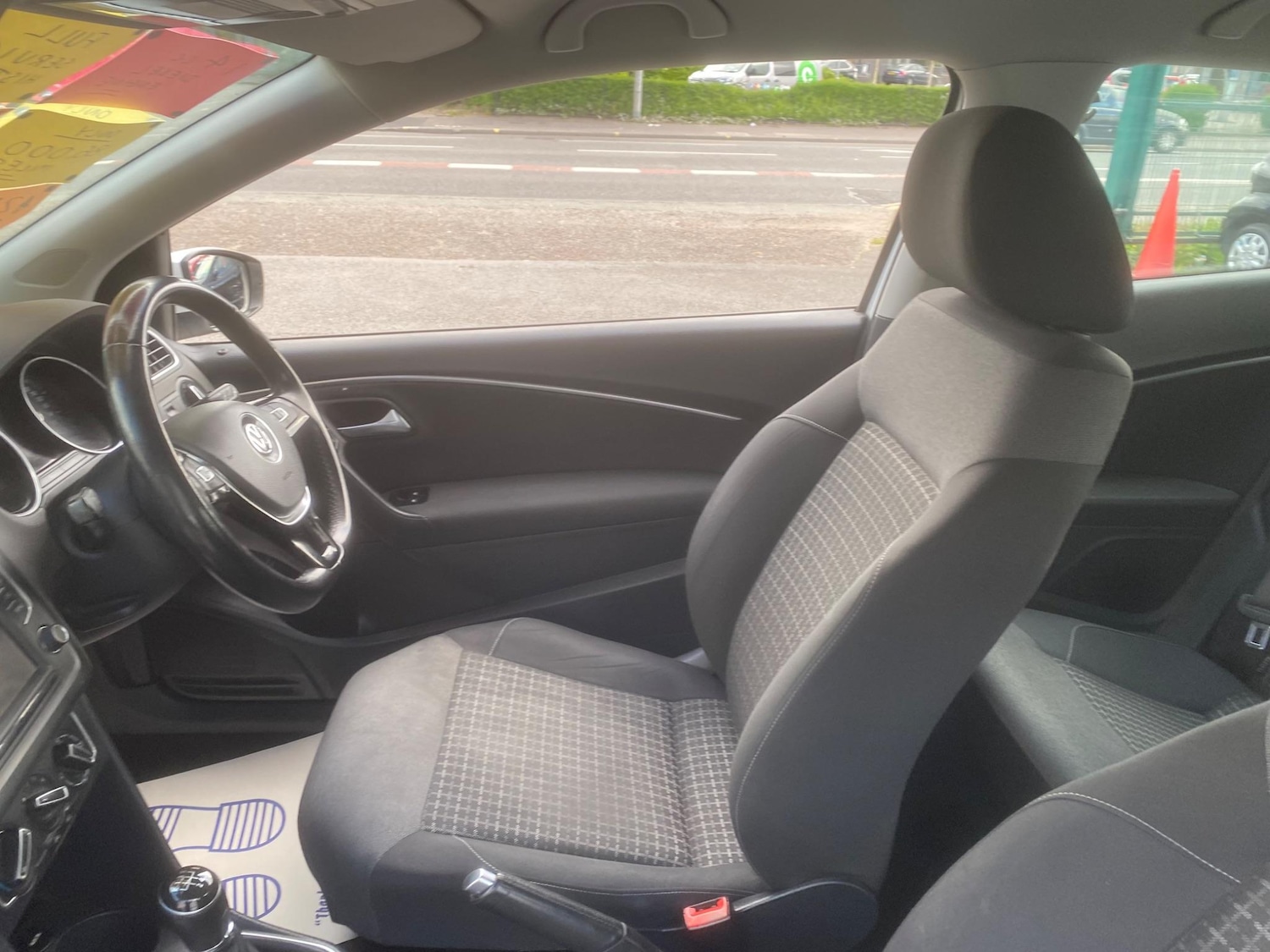 Used Volkswagen Polo 2014 for sale - 76549395: Photo 21