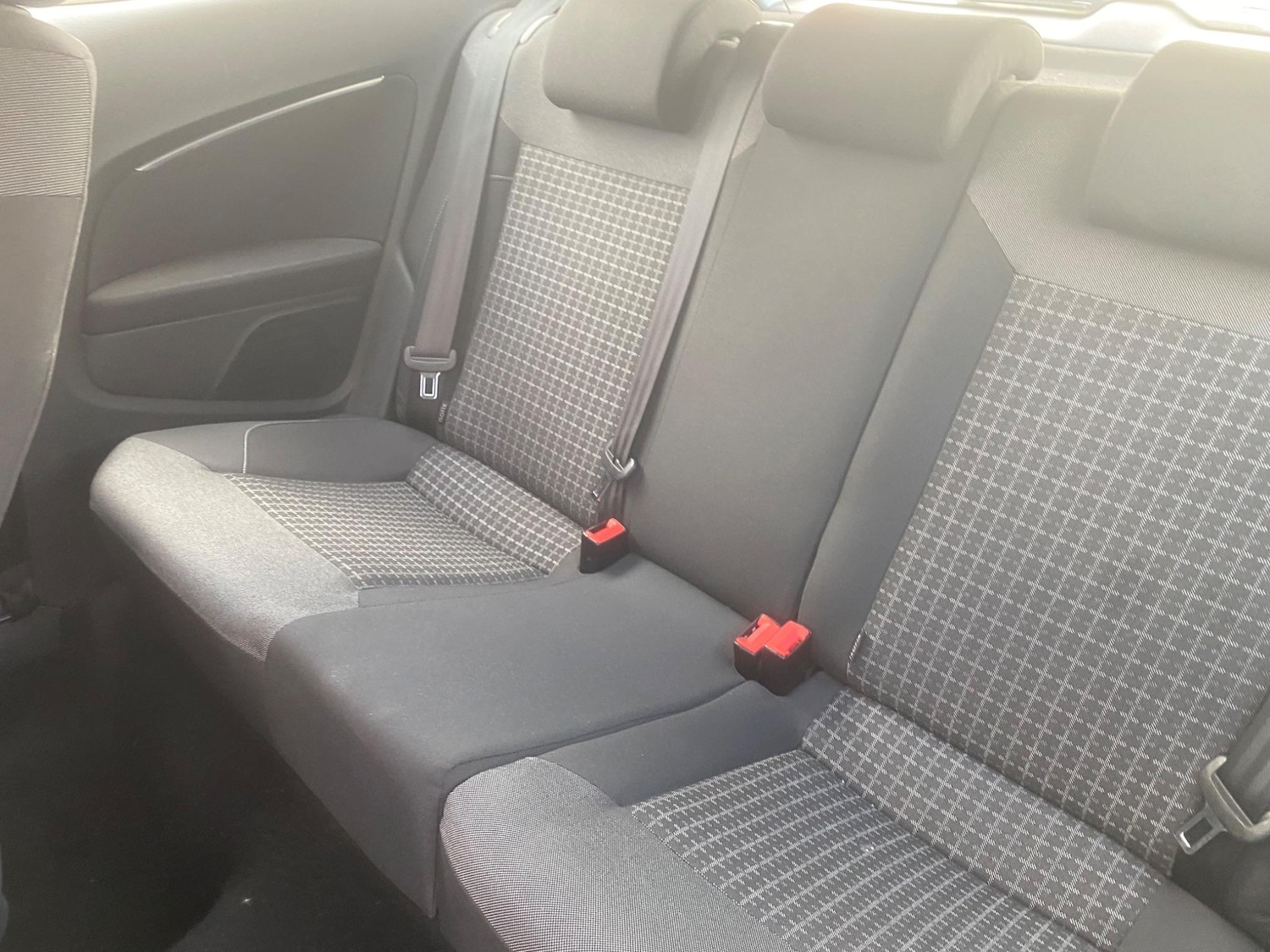 Used Volkswagen Polo 2014 for sale - 76549395: Photo 28