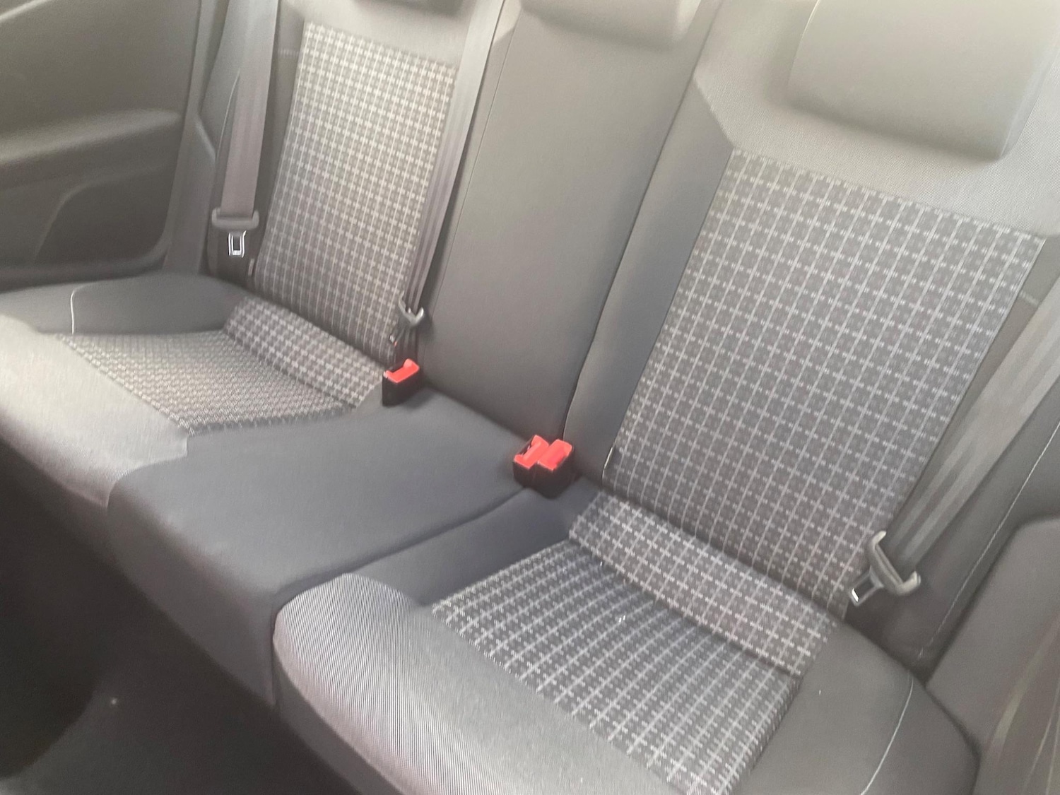 Used Volkswagen Polo 2014 for sale - 76549395: Photo 29