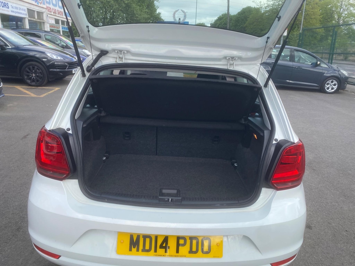 Used Volkswagen Polo 2014 for sale - 76549395: Photo 38