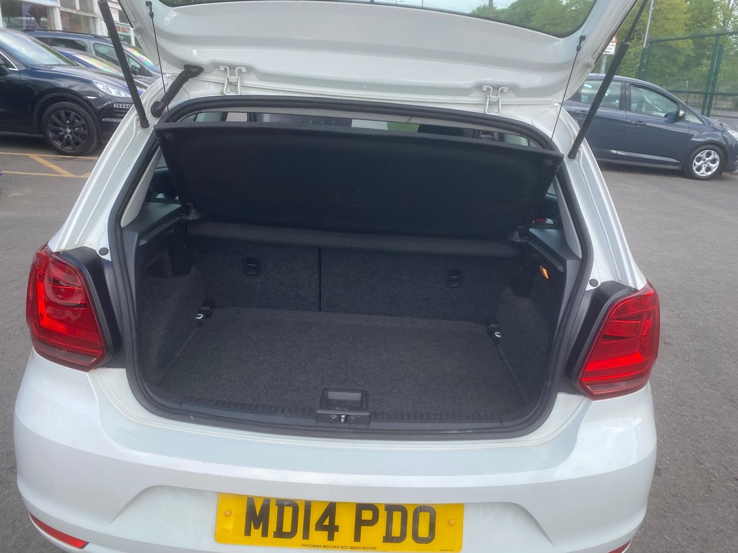 Used Volkswagen Polo 2014 for sale - 76549395: Photo 41