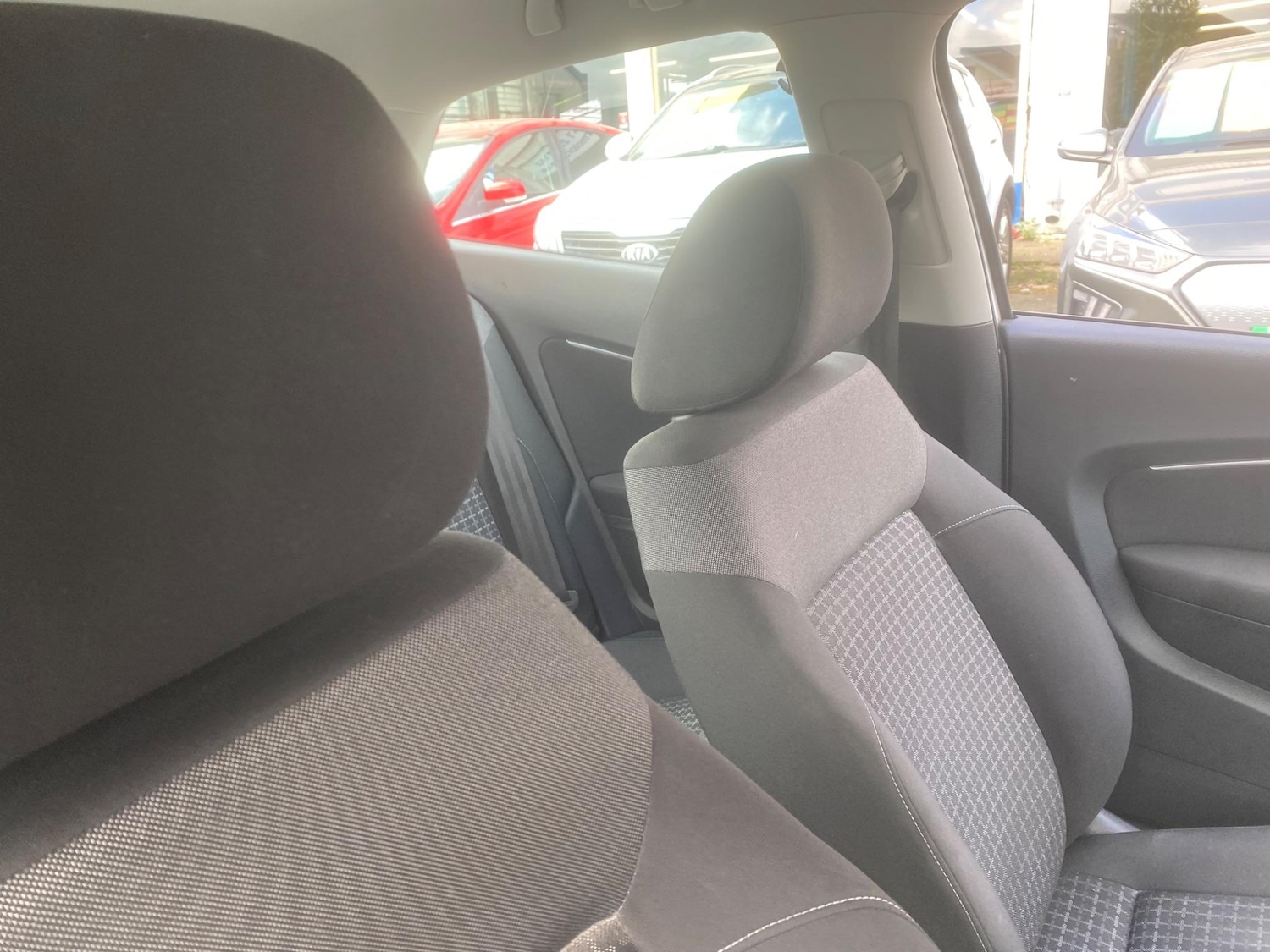 Used Volkswagen Polo 2014 for sale - 76549395: Photo 45