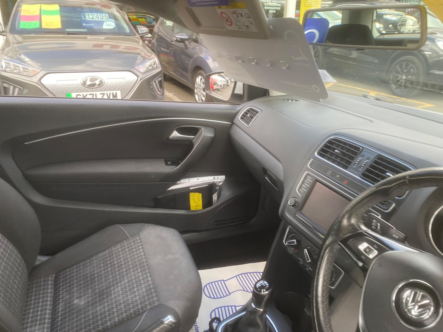 Used Volkswagen Polo 2014 for sale - 76549395: Photo 48