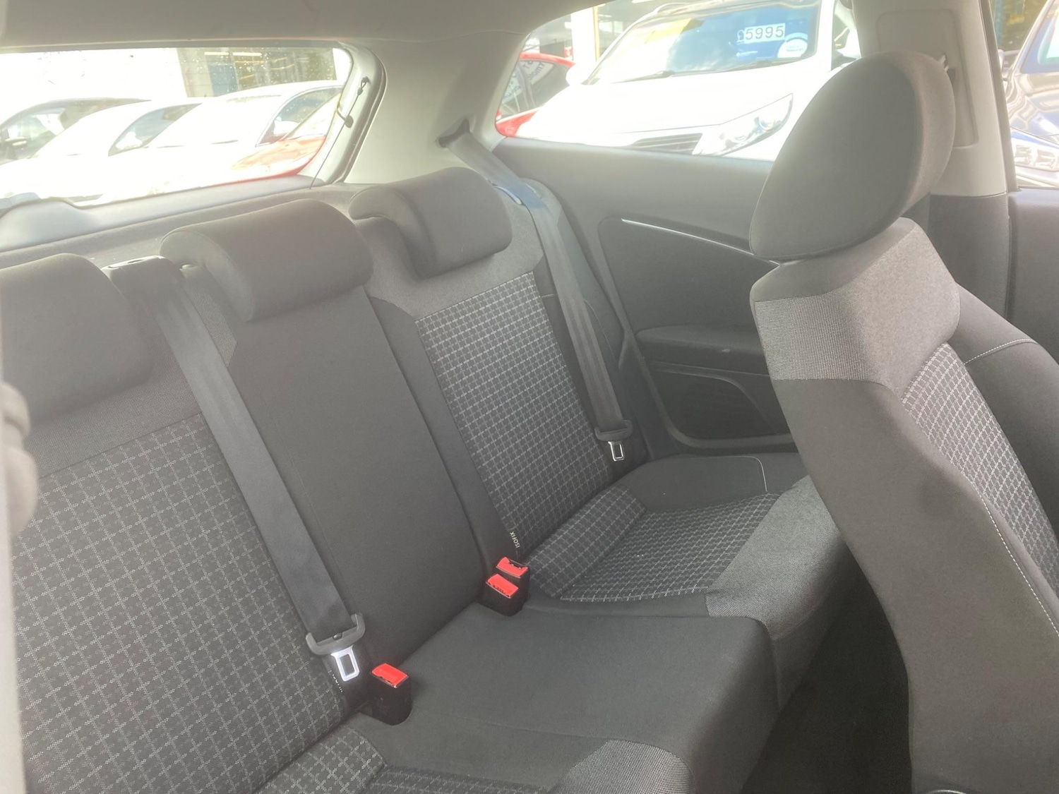 Used Volkswagen Polo 2014 for sale - 76549395: Photo 49