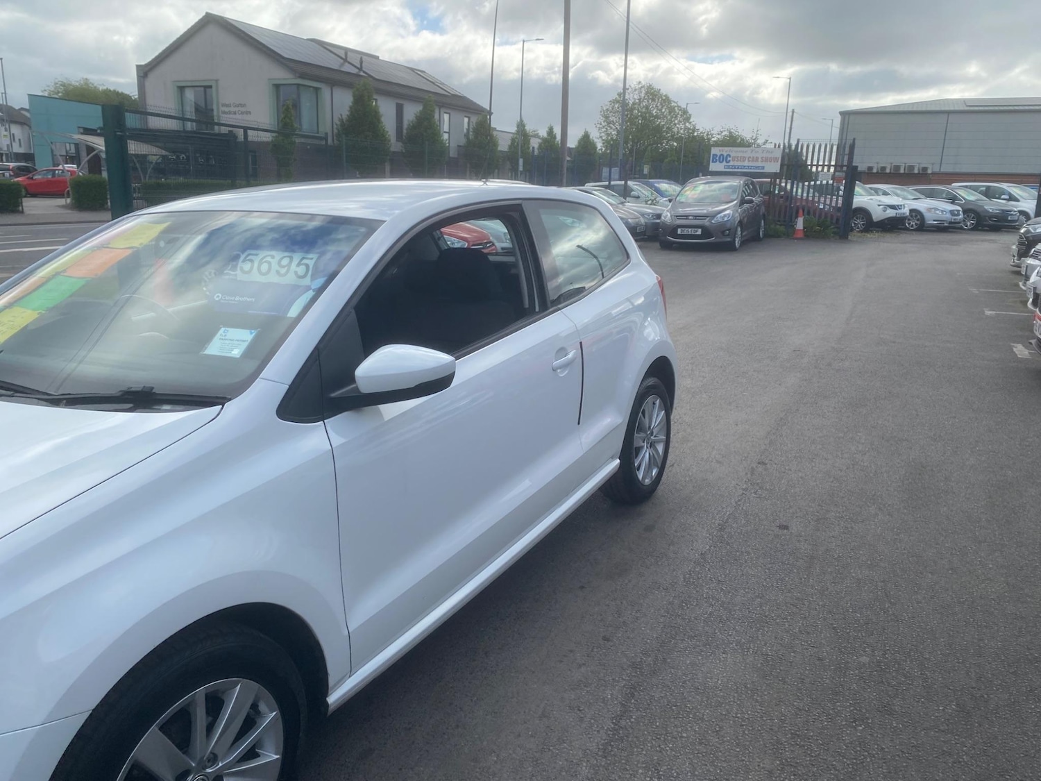 Used Volkswagen Polo 2014 for sale - 76549395: Photo 65