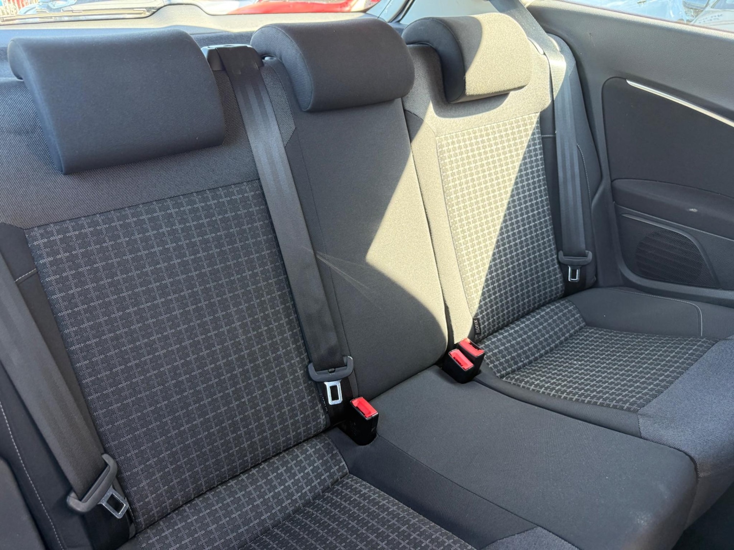 Used Volkswagen Polo 2014 for sale - 76549395: Photo 90