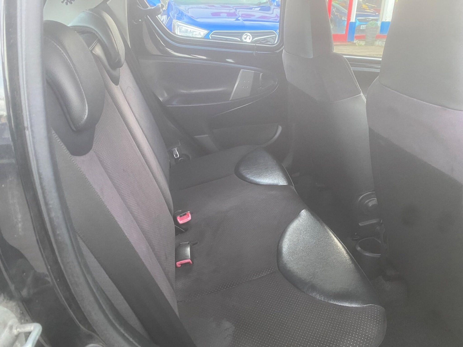 Used Toyota AYGO for sale - 77266836: Photo 32