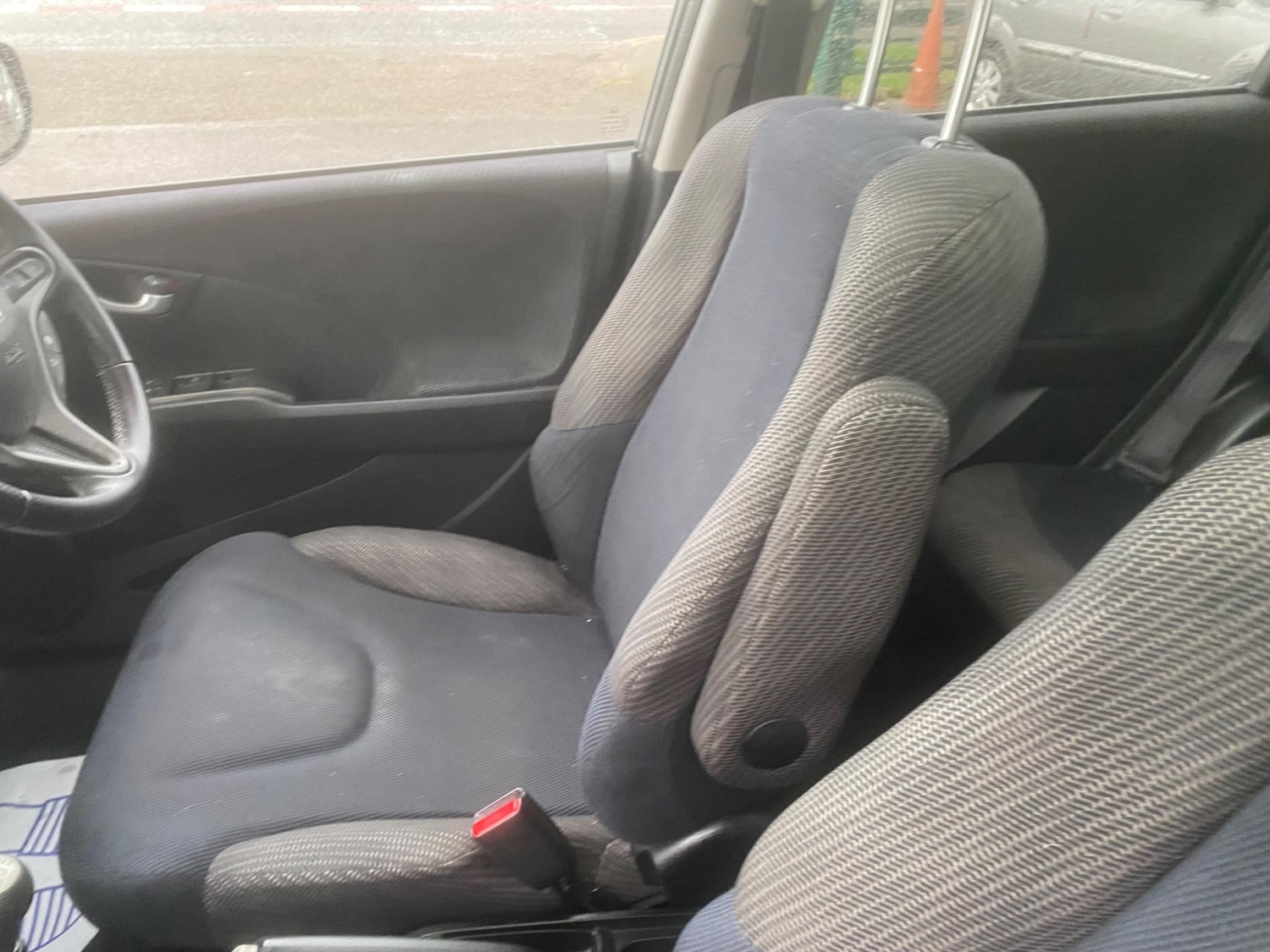 Used Honda Jazz 2014 for sale - 76550208: Photo 18