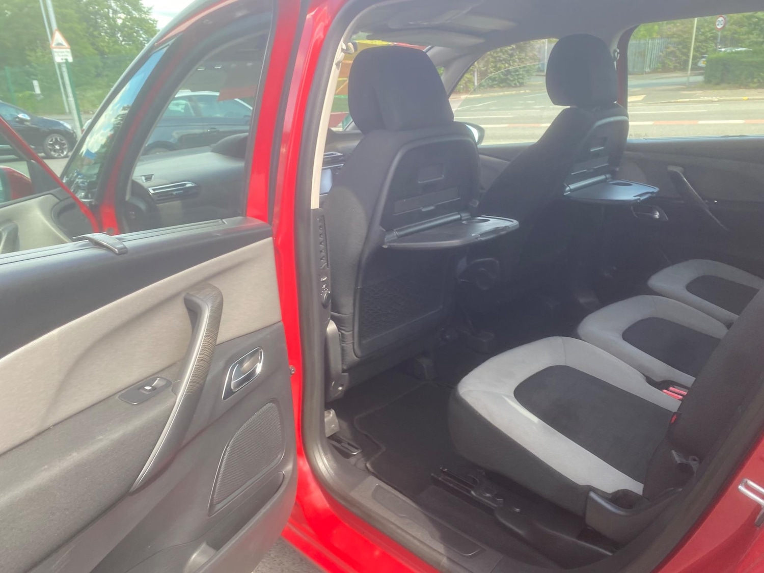 Used Citroen C4 Grand Picasso 2014 for sale - 76988111: Photo 29