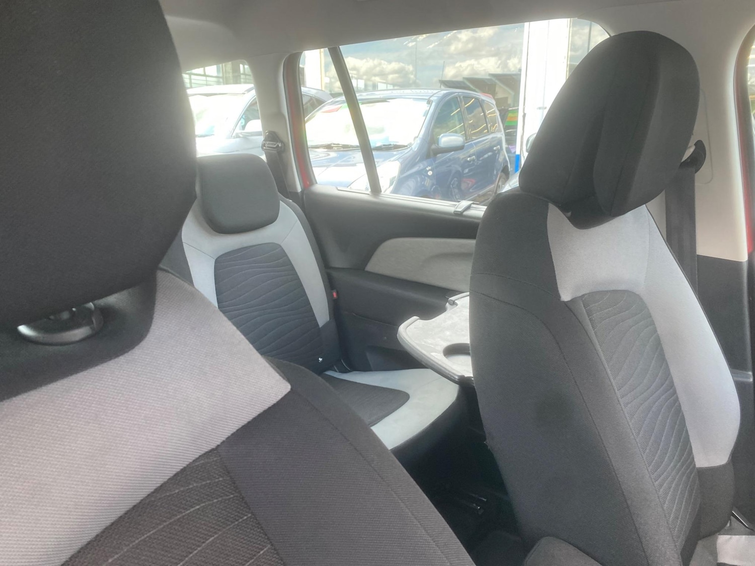 Used Citroen C4 Grand Picasso 2014 for sale - 76988111: Photo 50