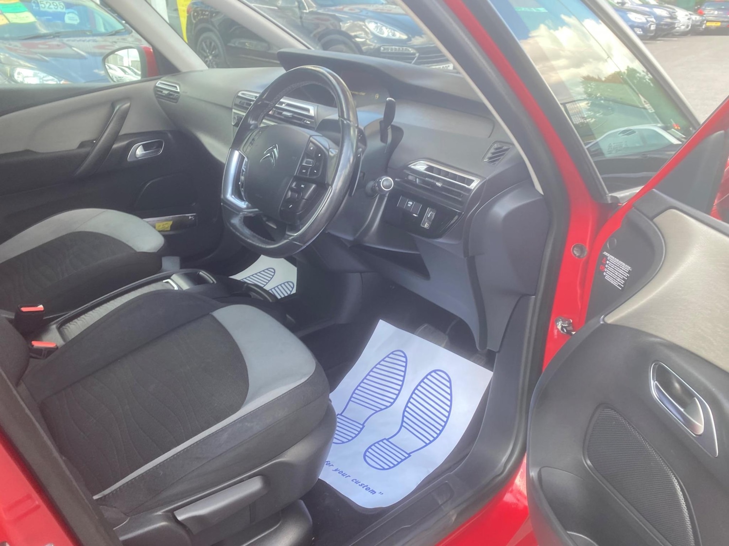 Used Citroen C4 Grand Picasso 2014 for sale - 76988111: Photo 55