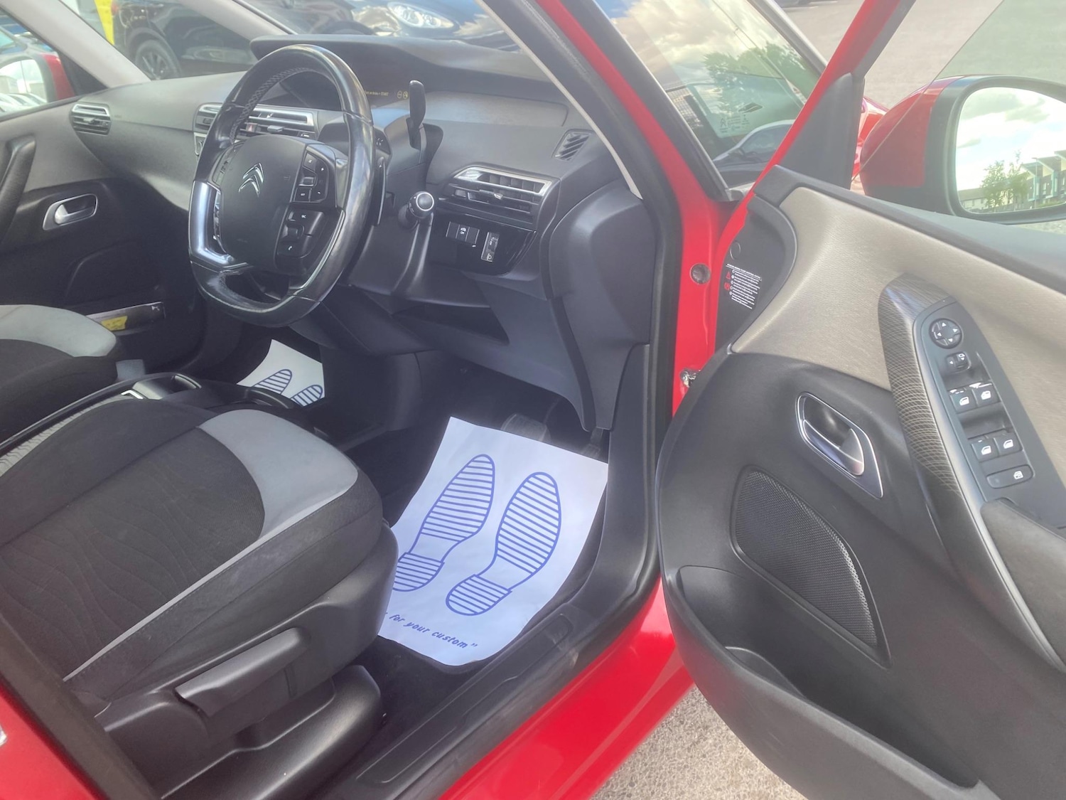 Used Citroen C4 Grand Picasso 2014 for sale - 76988111: Photo 58