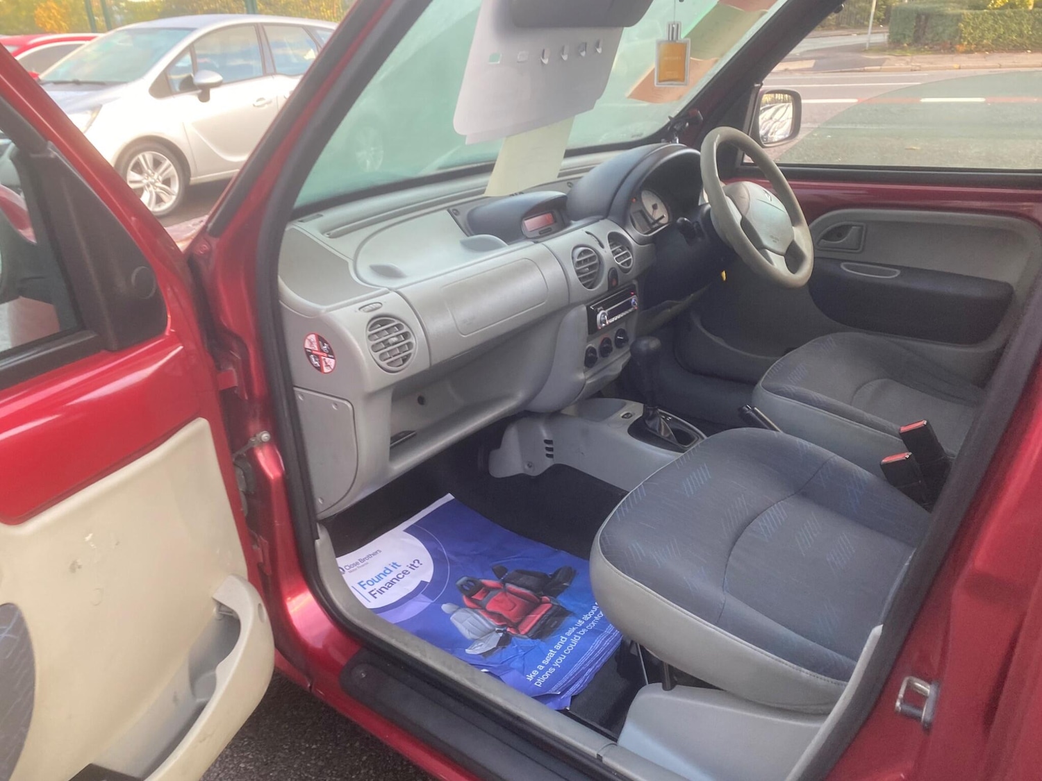 Used Renault Kangoo for sale - 76551117: Photo 16