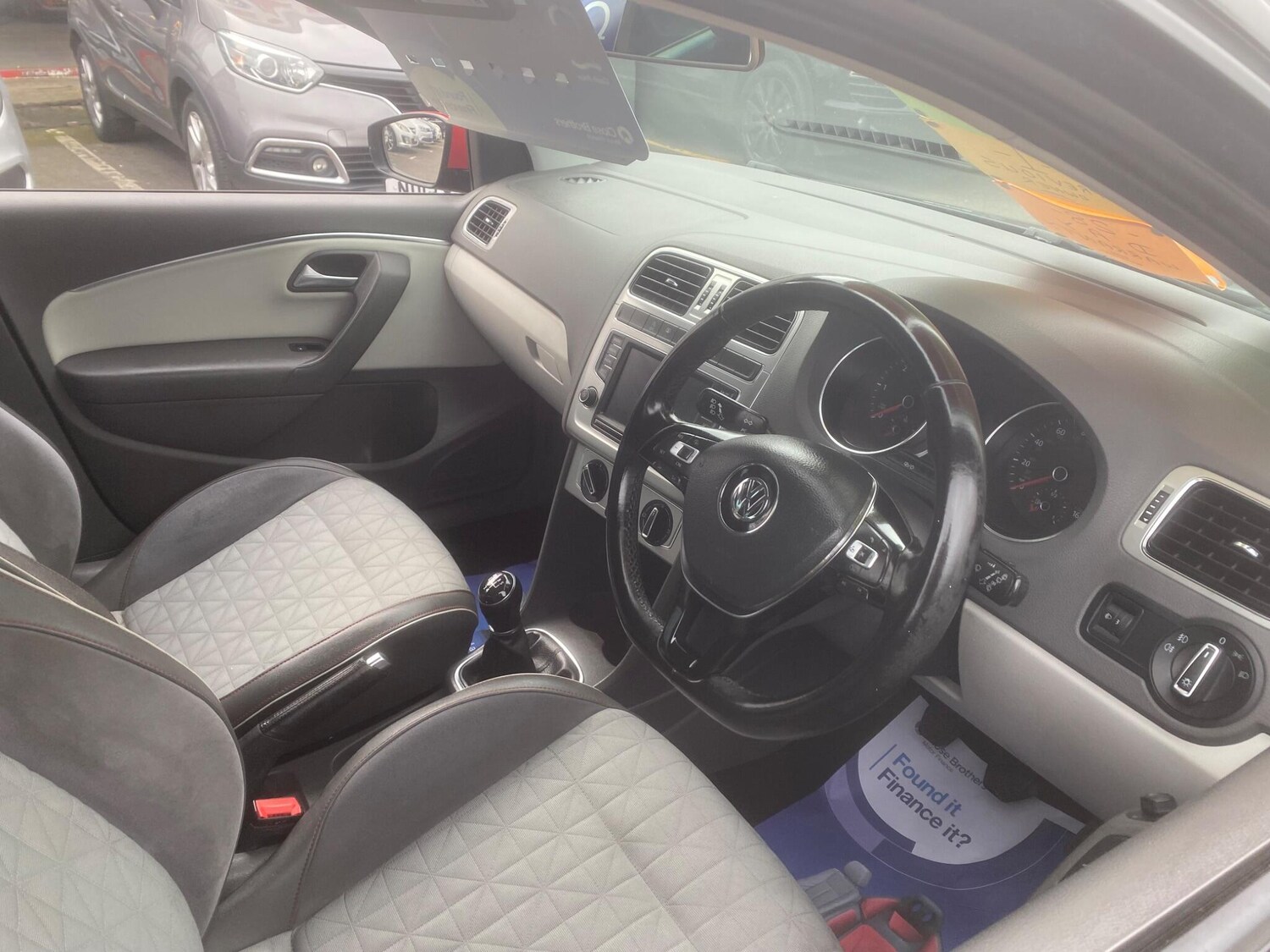 Used Volkswagen Polo for sale - 77511142: Photo 84