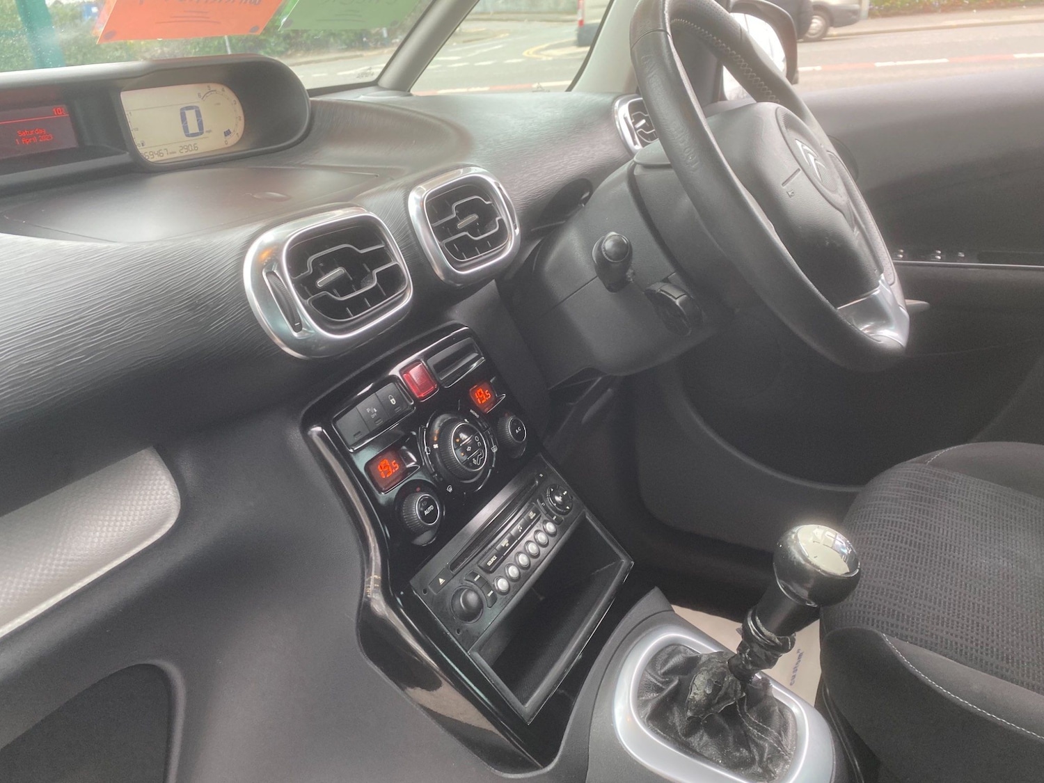 Used Citroen C3 Picasso 2013 for sale - 76550080: Photo 22