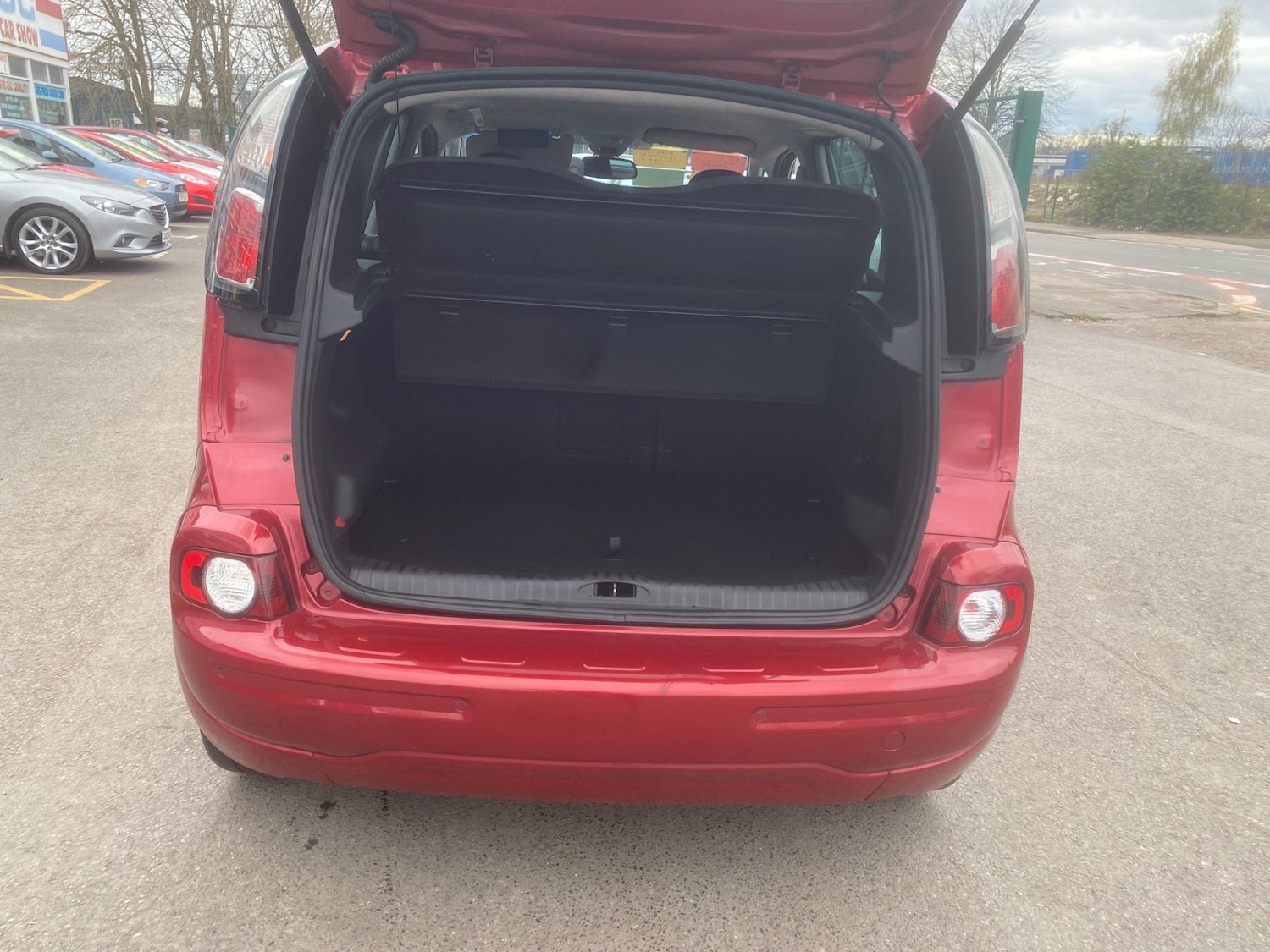 Used Citroen C3 Picasso 2013 for sale - 76550080: Photo 47