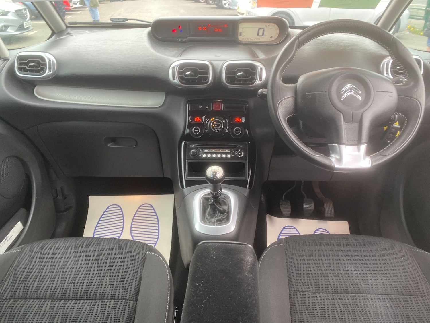 Used Citroen C3 Picasso 2013 for sale - 76550080: Photo 54