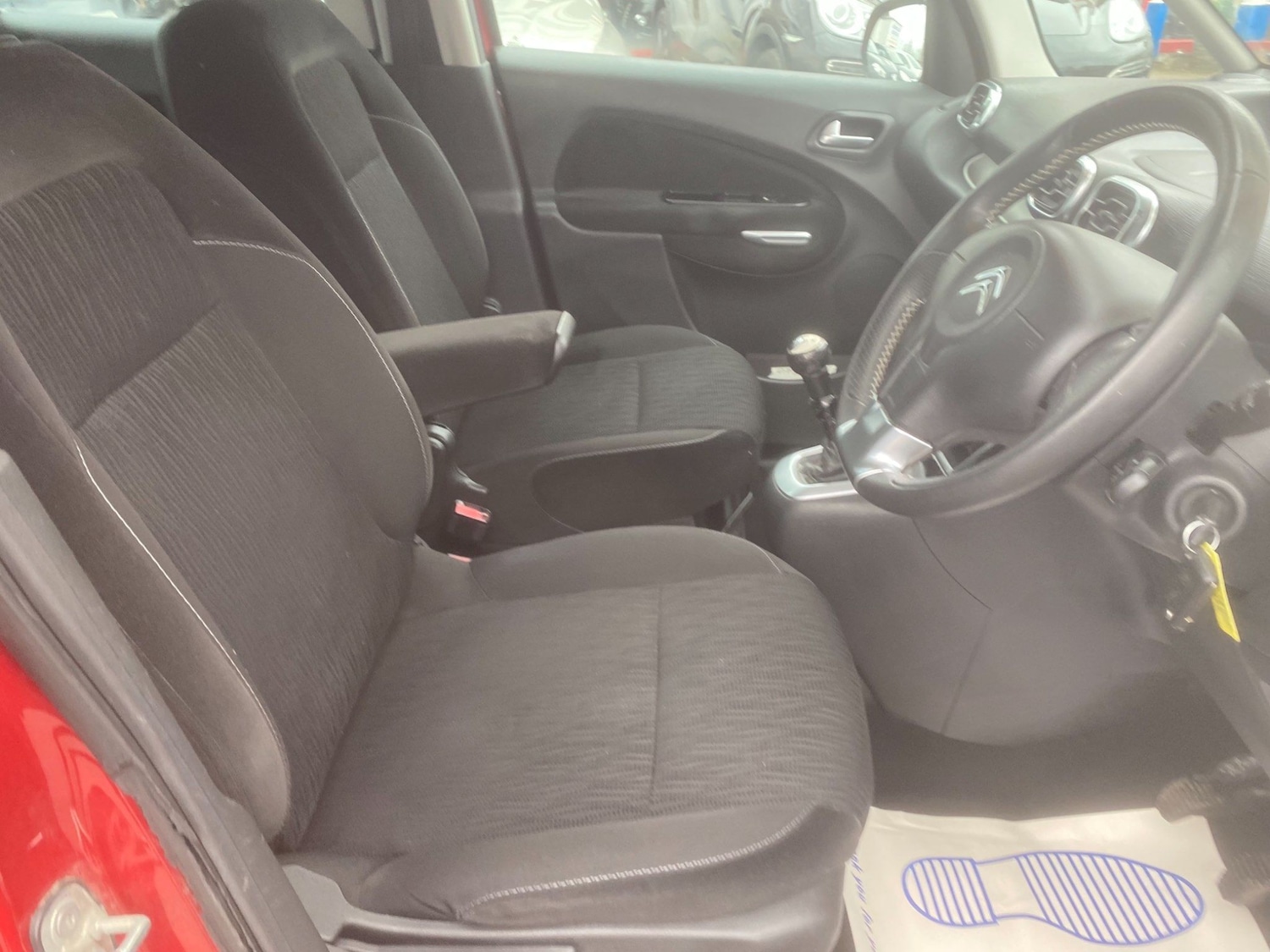 Used Citroen C3 Picasso 2013 for sale - 76550080: Photo 62