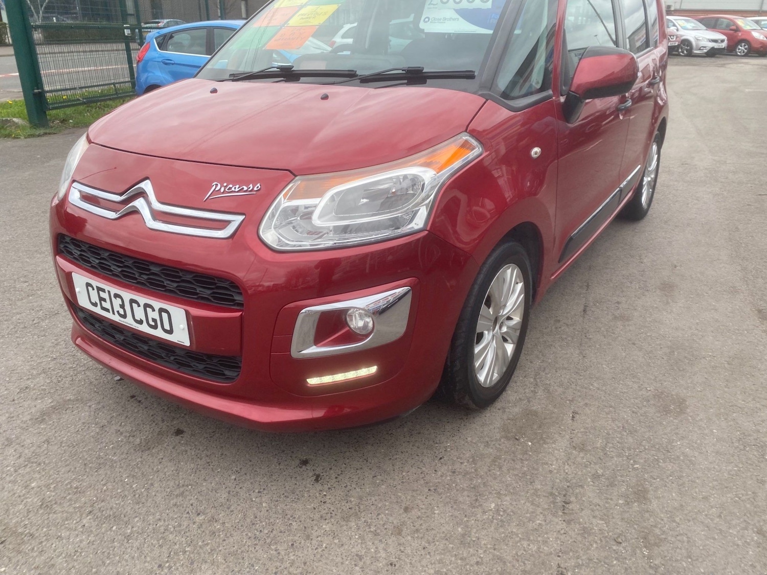 Used Citroen C3 Picasso 2013 for sale - 76550080: Photo 89