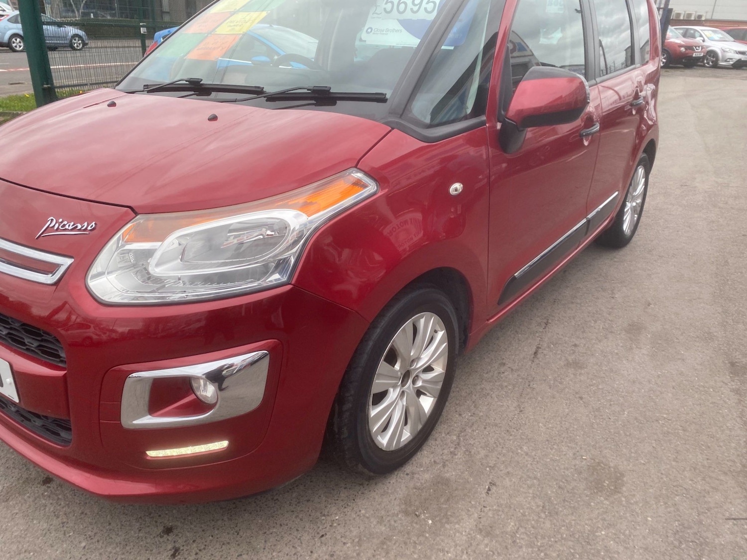 Used Citroen C3 Picasso 2013 for sale - 76550080: Photo 90