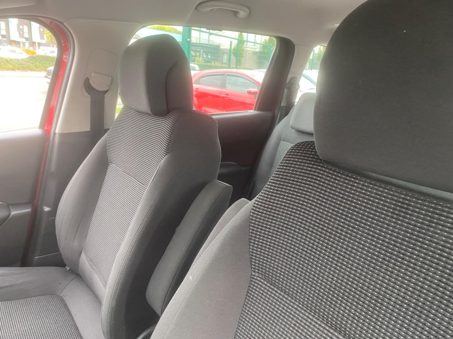 Used Peugeot 5008 2013 for sale - 76990209: Photo 15