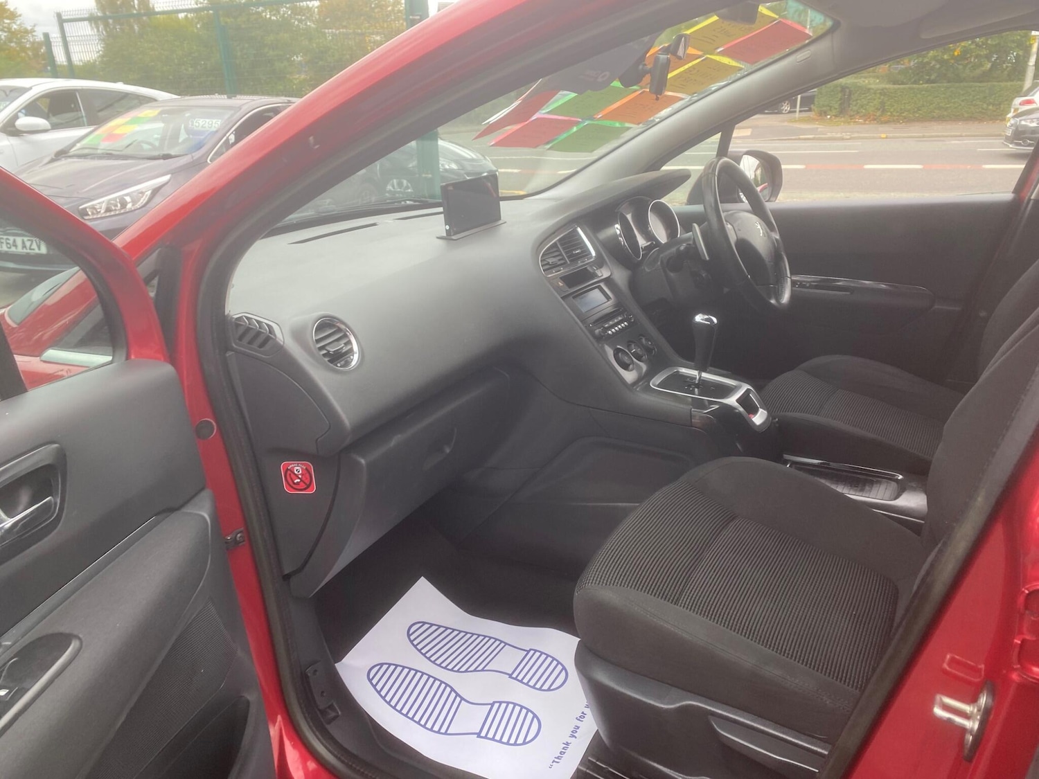 Used Peugeot 5008 2013 for sale - 76990209: Photo 23