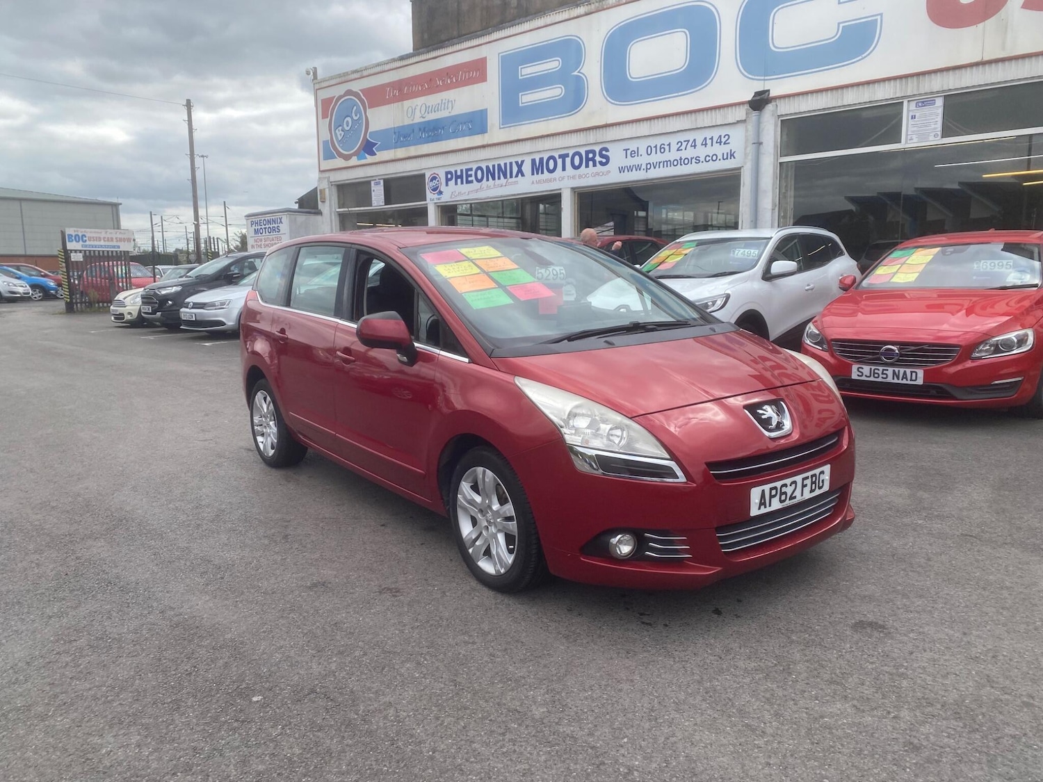 Used Peugeot 5008 2013 for sale - 76990209: Photo 6