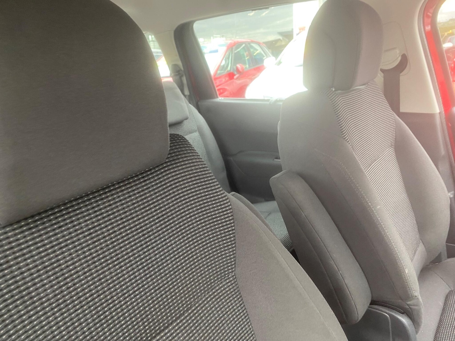 Used Peugeot 5008 2013 for sale - 76990209: Photo 62