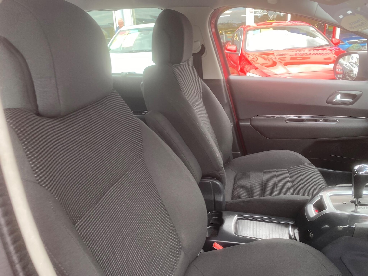 Used Peugeot 5008 2013 for sale - 76990209: Photo 71