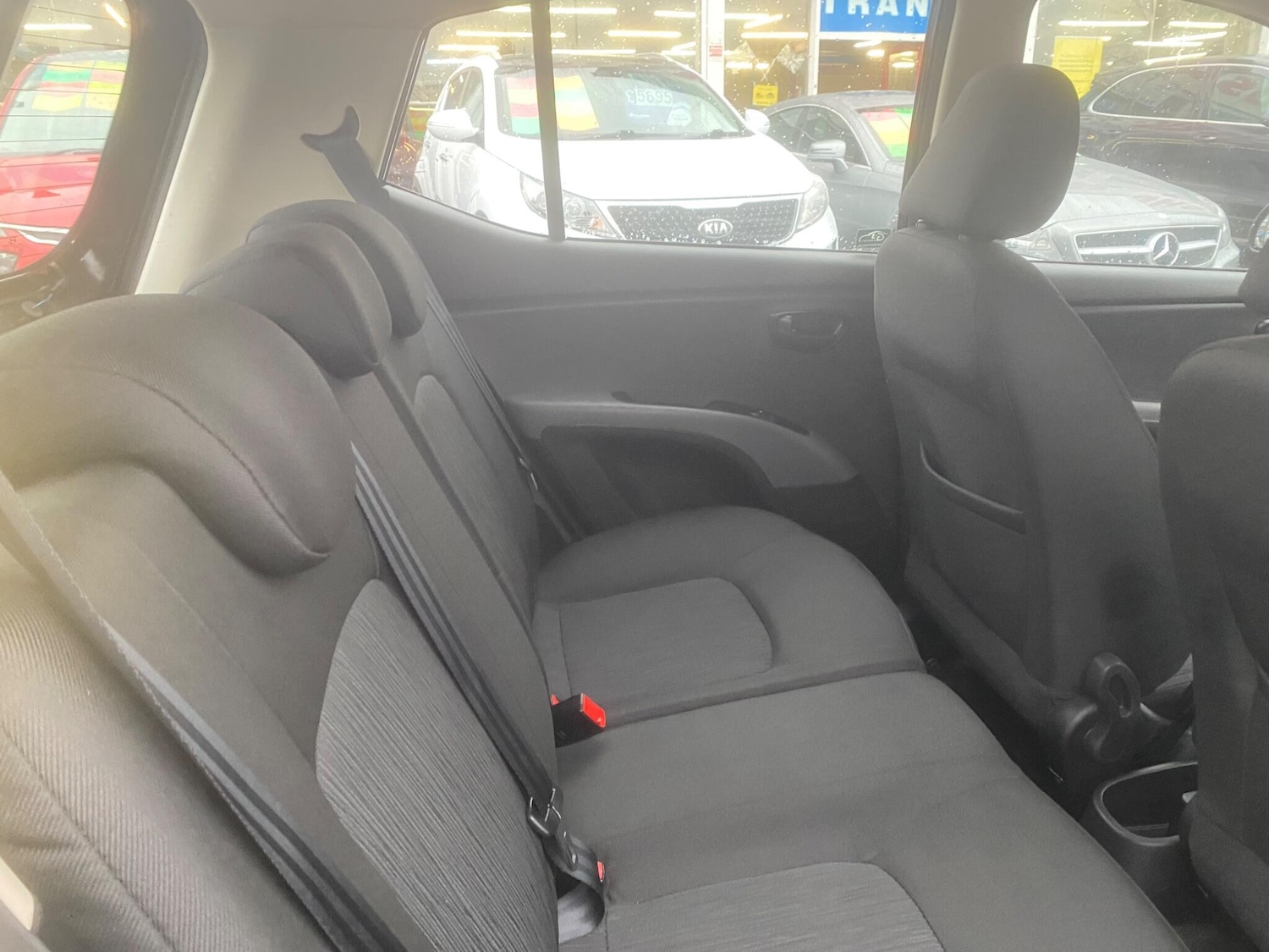 Used Hyundai i10 2012 for sale - 76975711: Photo 53
