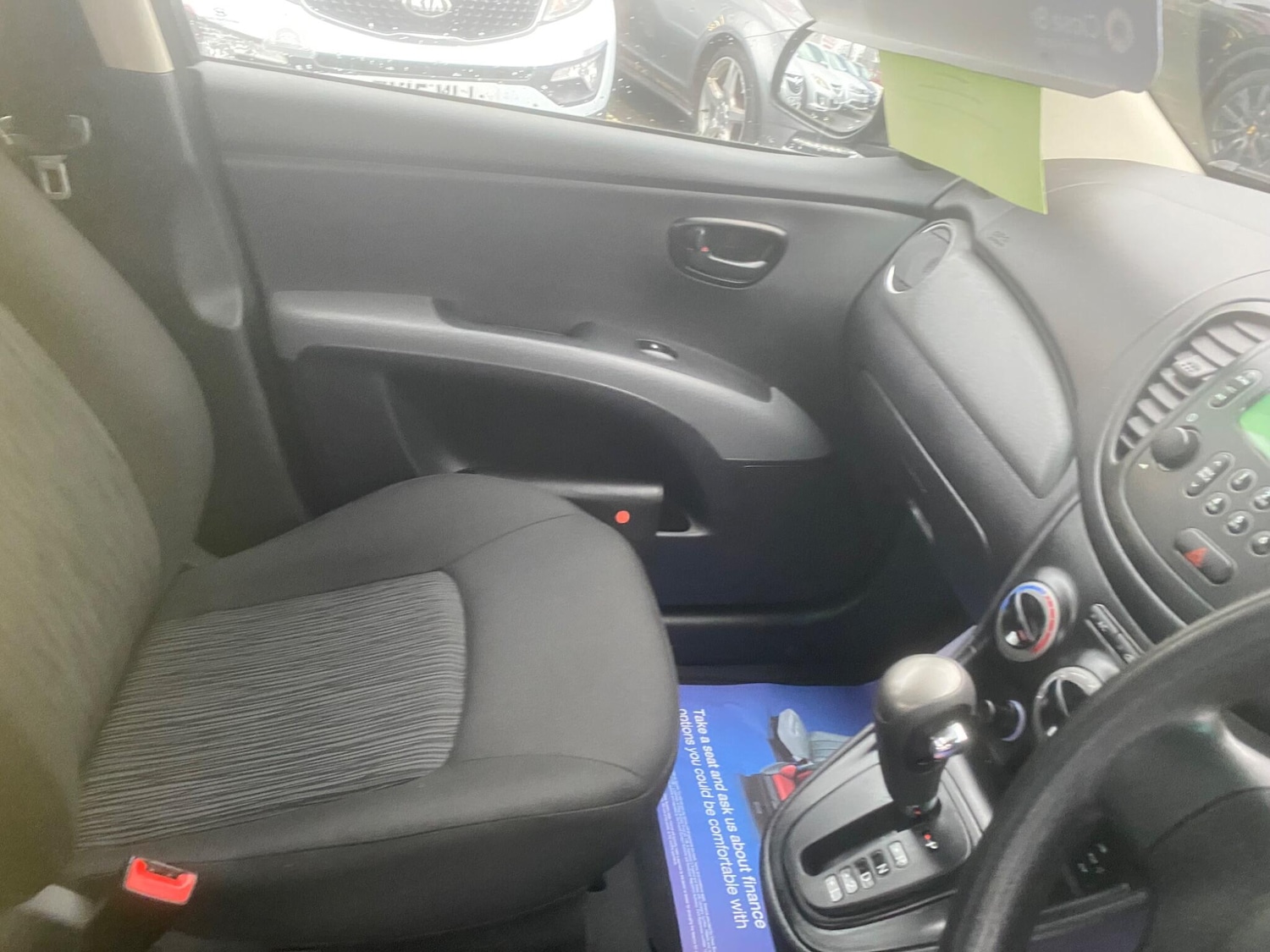 Used Hyundai i10 2012 for sale - 76975711: Photo 62