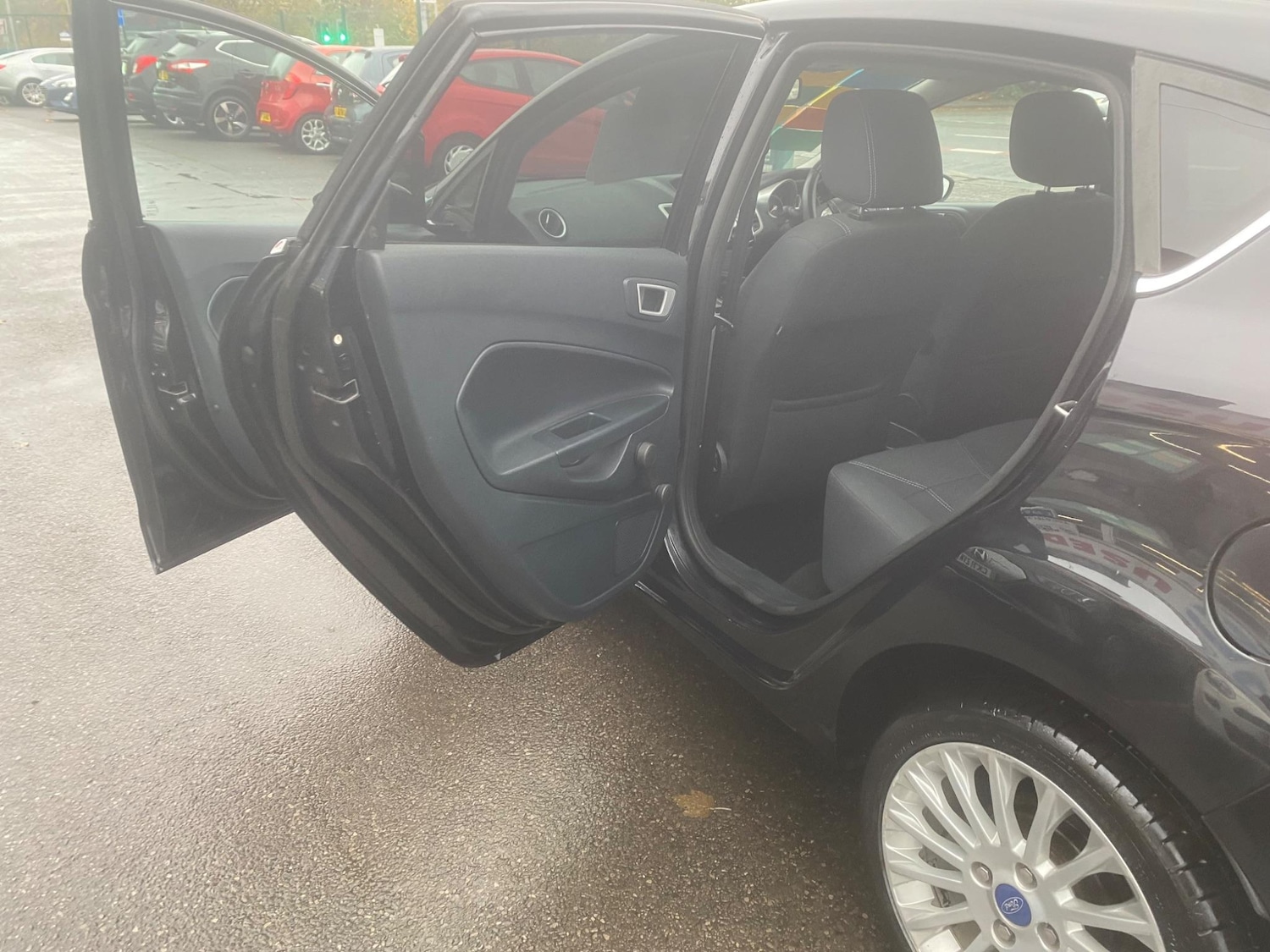 Used Ford Fiesta for sale - 76550050: Photo 35