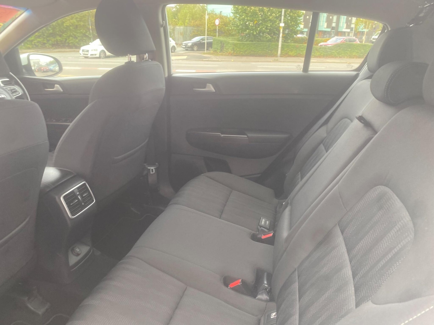 Used Kia Sportage 2017 for sale - 76539615: Photo 28