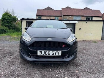 Used Ford Fiesta 2016 for sale - 78833914: Photo