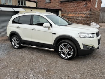 Used Chevrolet Captiva 2011 for sale - 78998938: Photo