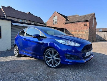 Used Ford Fiesta 2015 for sale - 79157743: Photo