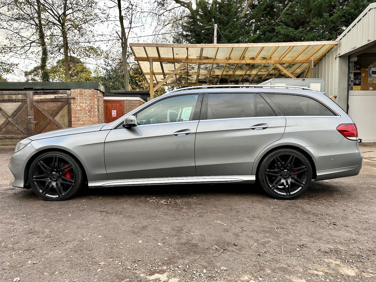 Used Mercedes-Benz E Class 2015 for sale - 76859339: Photo 10