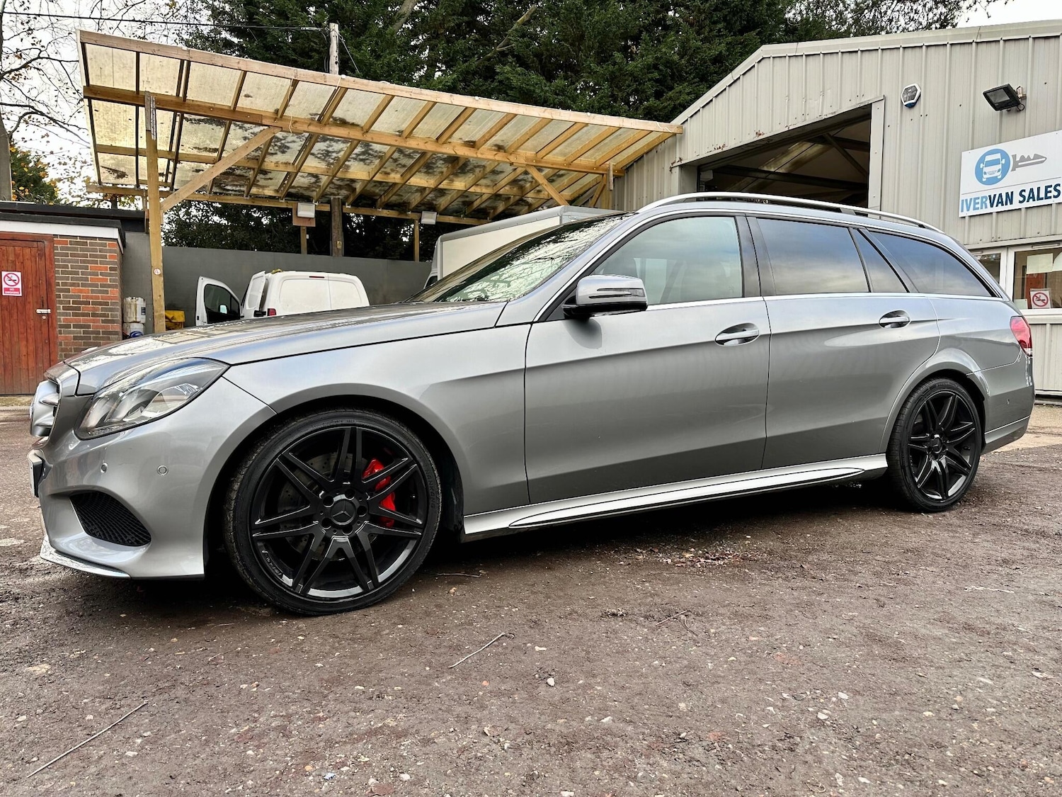 Used Mercedes-Benz E Class 2015 for sale - 76859339: Photo 11