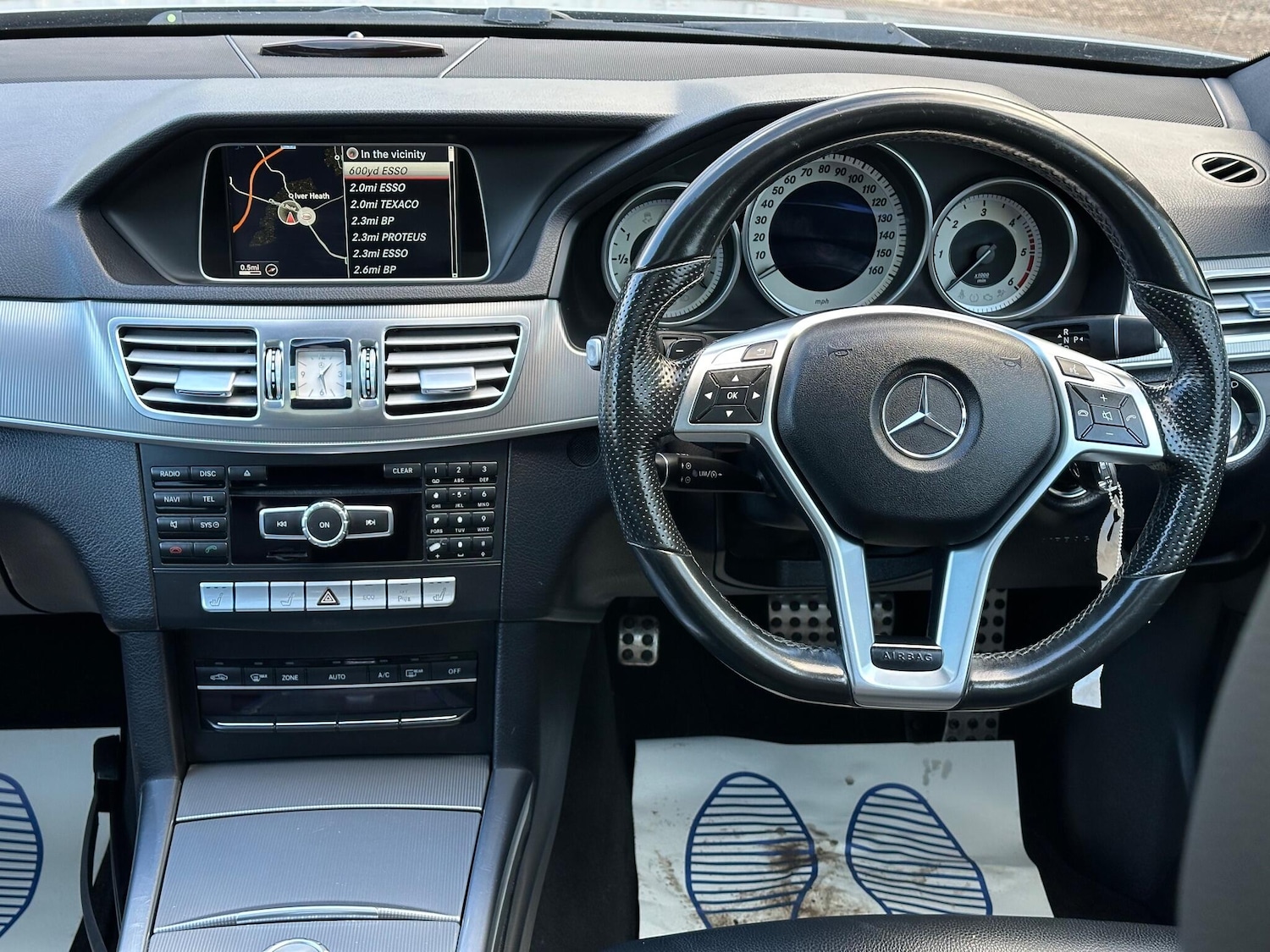 Used Mercedes-Benz E Class 2015 for sale - 76859339: Photo 43