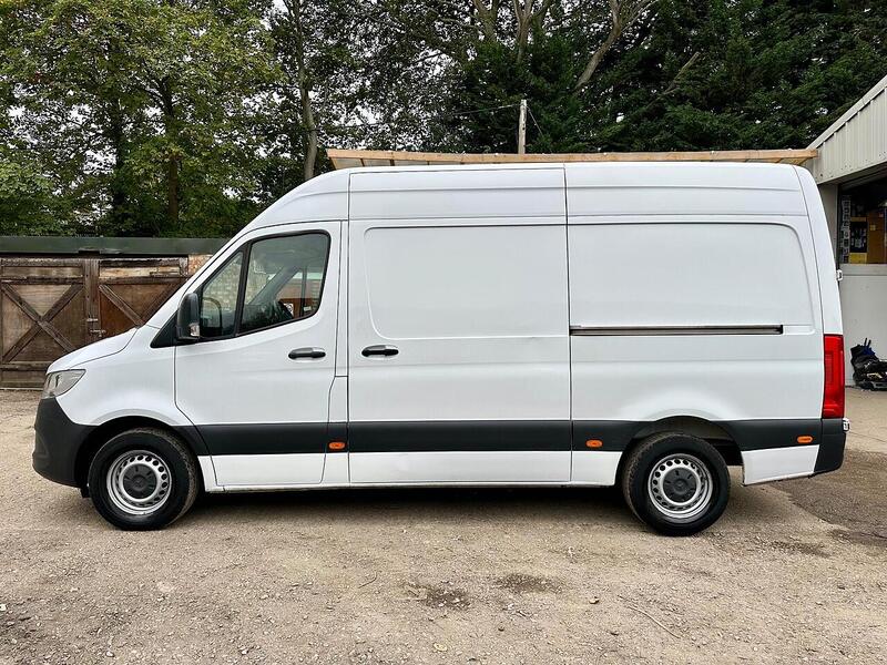 Used Mercedes-Benz Sprinter 2020 for sale - 76576553: Photo 9
