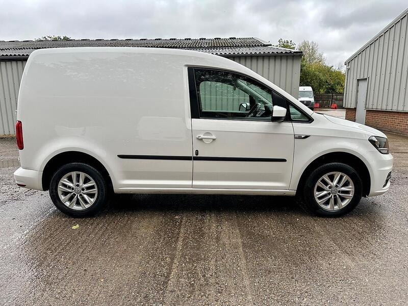Used Volkswagen Caddy 2020 for sale - 76576563: Photo 3