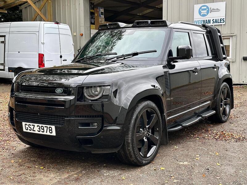 Used Land Rover Defender 2022 for sale - 76576549: Photo 11