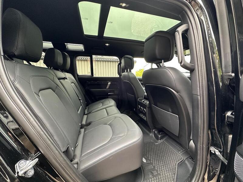 Used Land Rover Defender 2022 for sale - 76576549: Photo 23